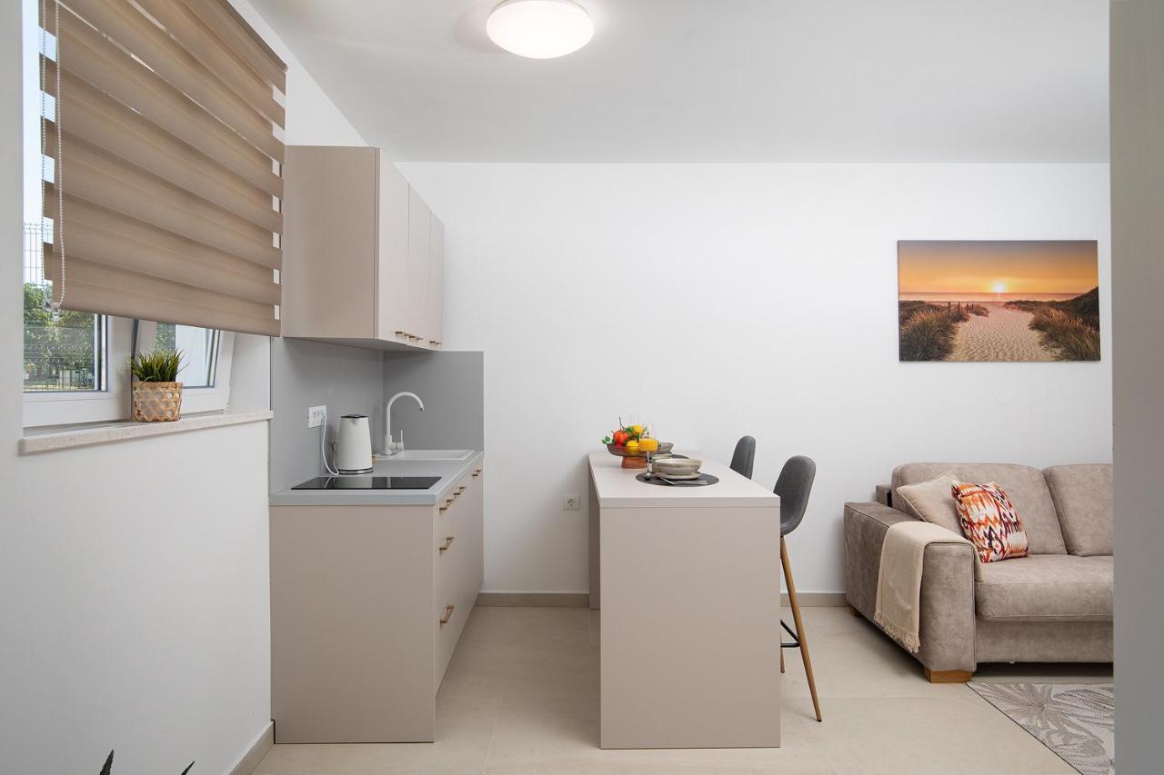 Apartments And Rooms Jakic Medulin Ngoại thất bức ảnh